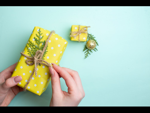 Custom Photo Tiles & Photo Books: The Complete Gift Guide